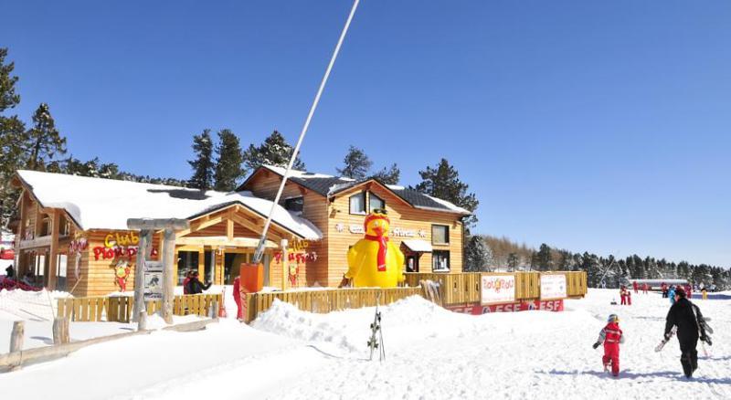 Residence Goelia Le Domaine De Castella Font-Romeu-Odeillo-Via Екстер'єр фото