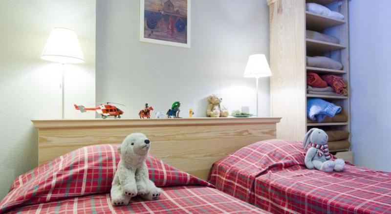 Residence Goelia Le Domaine De Castella Font-Romeu-Odeillo-Via Екстер'єр фото
