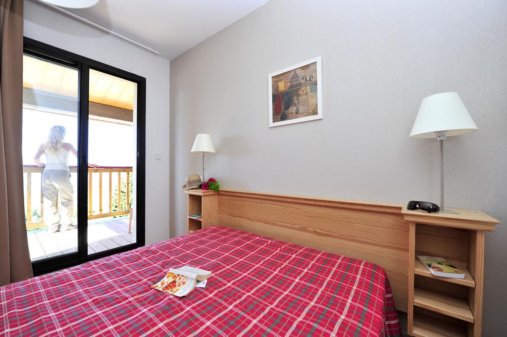 Residence Goelia Le Domaine De Castella Font-Romeu-Odeillo-Via Номер фото