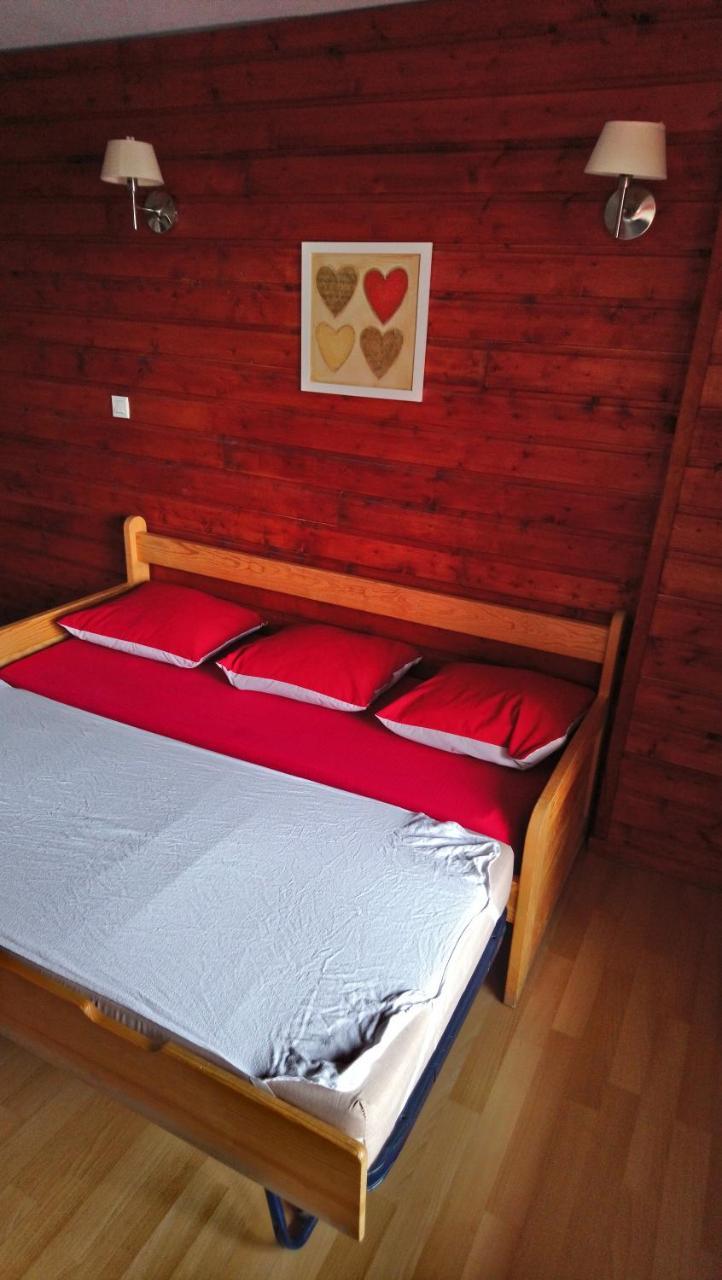 Residence Goelia Le Domaine De Castella Font-Romeu-Odeillo-Via Екстер'єр фото